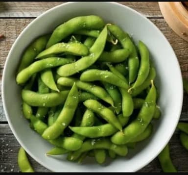 Spicy Garlic Edamame